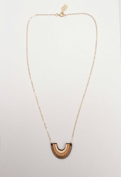 Arch Necklace