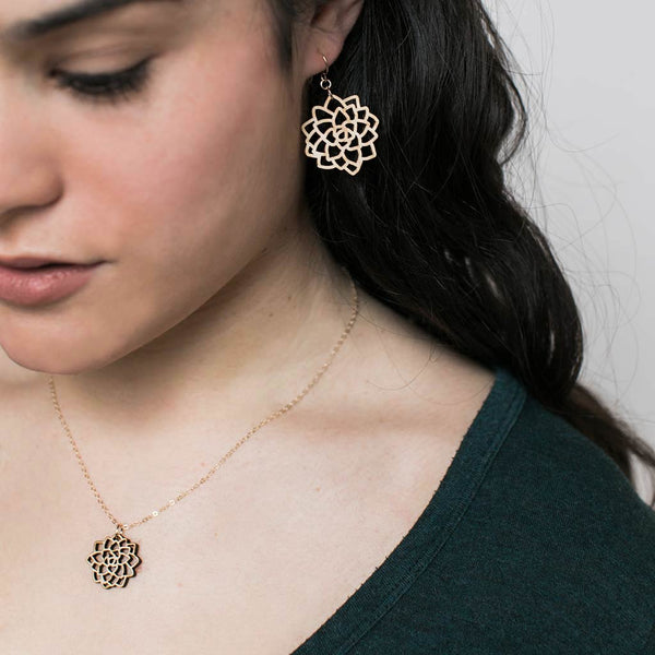 Flower Necklace